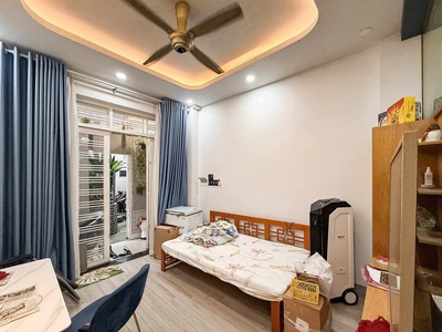 Bán nhà chính chủ - nguyễn đình chiểu - phú nhuận - 4 tầng hoàn công đủ - nhà còn rất đẹp - bán 4