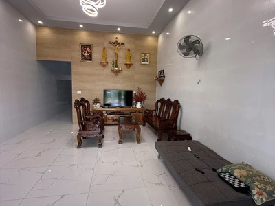 Chuyển chỗ ở cần bán nhà đất 11 45 80 thổ cư mặt tiền nhưa 12 m  giá 2ty4 còn  thương lương 4