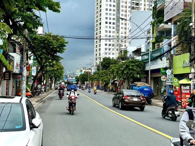 Cho thuê toà nhà mặt tiền đẹp   đặng văn bi, thủ đức, tp.hcm 1