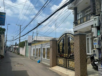  bán gấp biệt thự long hải   vũng tàu, trung tâm thị trấn -  giá bán 10,5 tỷ, còn thương lượng 0