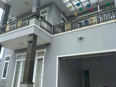  bán gấp biệt thự long hải   vũng tàu, trung tâm thị trấn -  giá bán 10,5 tỷ, còn thương lượng 3