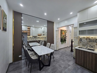 Cầu giấy 43m-11,5 tỷ nhà đẹp gần phố,lô góc,dân xây,ngõ ba gác,nở hậu 4
