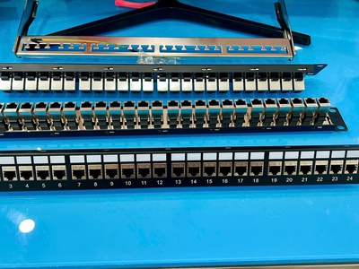 Thanh đấu nối cáp patch panel cat5 cat6 cat6A cat7 16 cổng 24 cổng 48 cổng Picolink hàng tốt giá tốt 4