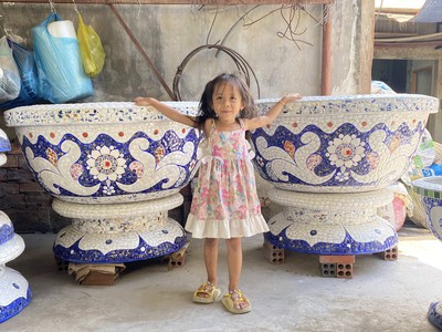 Chậu đắp tay , cẩn miểng chén dĩa, khảm mảnh sành sứ thủ công mỹ nghệ 4