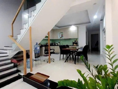 Nhà 2 Tầng mới đẹp   Kiệt Ô TÔ   Sát biển MỸ KHÊ   CHẾ LAN VIÊN, NGŨ HÀNH SƠN 0