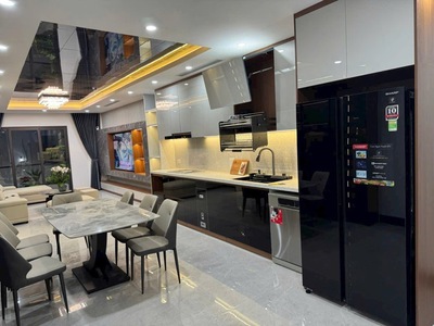 Giảm kịch sàn , bán nhà thụy khuê, 7 tầng thang máy, ô tô vào nhà, chỉ 18 tỷ 3