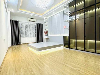 Bán nhà nguyễn văn cừ, gara ôtô, ngõ thông, kinh doanh 2