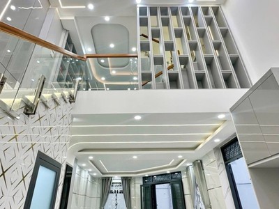 Siêu phẩm lô góc 0 lộ giới  kế khu tên lửa 5tầng  ngang 4.5m   hơn 8tỷ 1