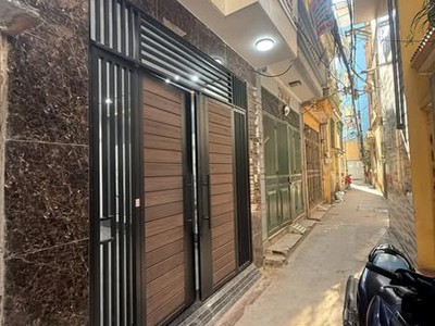 Bán nhà ngõ thông tại cầu lủ, dt 34m2, 4 tầng giá 8,2 tỷ. 1