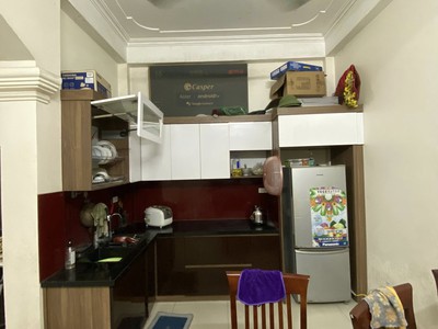Kim giang, ngõ thông kinh doanh, dt40m2, 4 tầng, mt 4m giá 11,4 tỷ 2