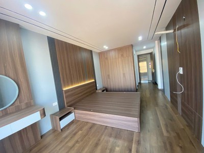 Siêu phẩm sài đồng   7 tầng thang máy   full nội thất   11 tỷ 1