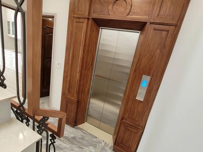 Siêu đỉnh nhà giành cho người có tầm vừa ở và kinh doanh mọi loại hình. ô tô kinh doanh - ngõ thông. 2