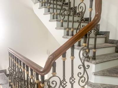 Tôi cho thuê nhà kd, vp, nhà hàng, phương liệt, 108m2x 5t vỉa hè 32 tr 2