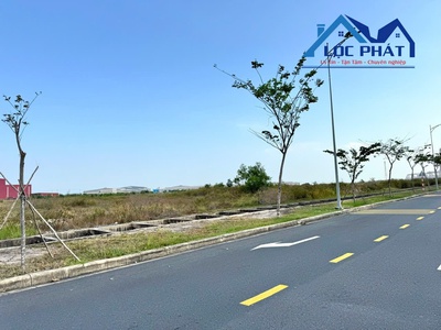 Bán đất làm kho logistics kcn phú mỹ, bà rịa vũng tàu 31.400m2 0