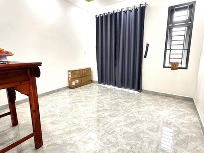 Bán nhà 4 tầng gần đường hà huy giáp, ngã tư ga,thạnh lộc q12.dt 56m2  4mx14  hẻm ô tô 5,3tỷ. 2