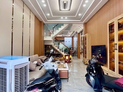 Bán nhà 3 tầng mới đẹp, full nội thất, khu đồng bộ chỉ còn một căn, cách mặt tiền đường hà huy 0