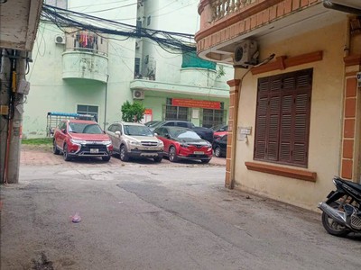 Bán nhà cấp 4 nguyễn xiển, phân lô oto tránh, gần phố, ngõ thông, mặt tiền 4m, chỉ 9.x tỷ 2