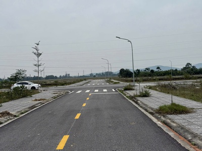 Bán lô góc 200m2 đẹp nhất khu đấu giá trung thành - hưng đông, tp vinh 2