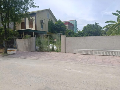 Lô đất đẹp 330m2 ngõ hoàng phan thái, xóm 15 nghi phú 1