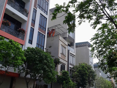 Văn phú hà đồng 5 tầng thang máy12 tỷ cần bán gấp 1