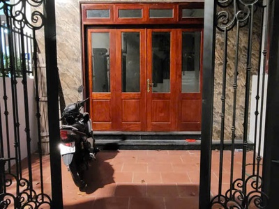 Bán nhà phúc lợi 72m2 xây mới 4 tầng   ở ngay   4 ngủ- sân riêng để 5 xe máy 1