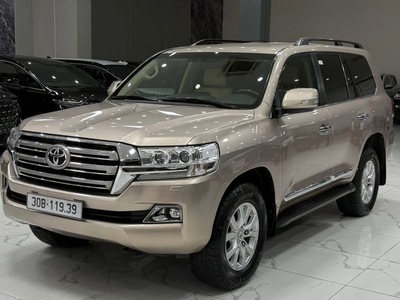 Bán Toyota Land Cruiser LC200, sản xuất 2016. Xe cực mới. 1