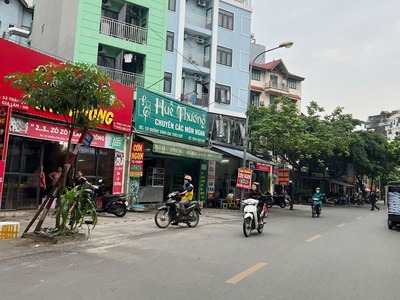 CHÍNH CHỦ Bán Nhà 3 Tầng 59m2 Trâu Quỳ - Mặt Tiền 4m, Vị Trí Vàng Kinh Doanh Mọi Lĩnh Vực, Sổ Đỏ Sẵn 0