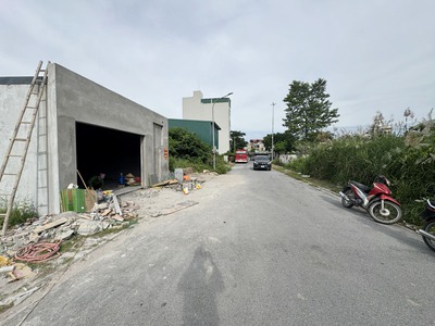 ĐÓN SÓNG ĐẦU TƯ: Lô Đất Vàng 90m2 Làng Cam Gia Lâm - Vị Trí Kim Cương, Cạnh Đường 30m, Tiềm Năng 4