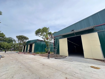 Cho thuê kho xưởng 1000m2 trục đường QL17 thuộc Phú Thị, Gia Lâm, Hà Nội 0