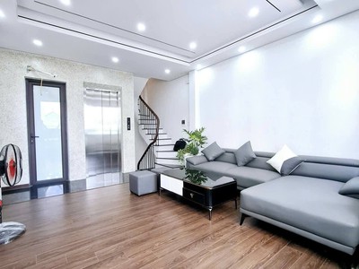 Chính Chủ Gửi Bán Nhà Lô Góc 6 Tầng Thang Máy Ngõ Ô Tô Thông - 7.x tỷ 7