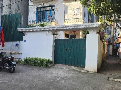 Siêu hiếm tân khai lĩnh nam bán 240M tặng nhà 3 thoáng ô tô tránh vào nhà hoàng mai 0