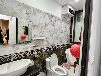 Bán nhà kim ngưu 6 tầng thang máy long lanh ô tô thông hai bà trưng 2