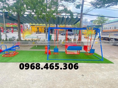 Đu quay ngựa đạp chân, thang leo xích đu trẻ em 2