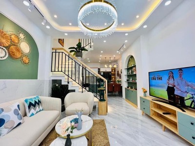 Bán nhà phố kim ngưu  4 tầng full nội thất  40m ra phố 7.6tỷ 0
