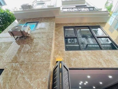 Hot khủng long hồ tùng mậu- không có căn thứ 2 - tòa ccmn đẹp và nhiều phòng - ô tô đỗ cửa 0