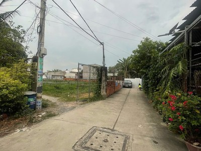 Bán đất đẹp 22x66m giá 20 tỷ xuân thới đông 2