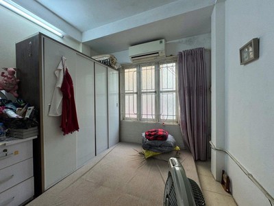 Bán nhà mặt tiền kinh doanh - 2 mặt tiền - 25m2 -hoàng hoa thám - 2 tầng - 2pn - 4.68 tỷ 3