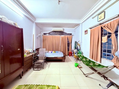 Bán gấp nhà gần chợ thạnh xuân- 8m x 22.2m- chỉ hơn 6 tỷ 0