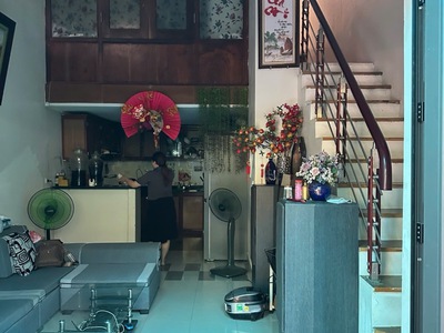 Bán đất tặng nhà ngọc thuỵ dân xây otovf3 vào nhà 60- 3 tầng nhỉnh 6  tỷ tl 2