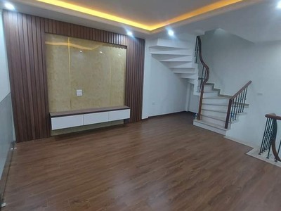 Bán nhanh nhà Hoàng Cầu,phân lô, ô tô, Lô góc VIP-Gần Hồ   Kinh Doanh   61m2 1