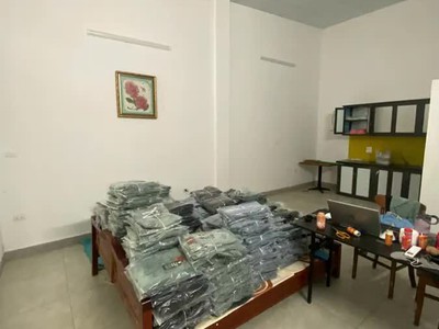 Cần bán nhà cấp 4 phố định công thượng, 36m2 x  mặt tiền 5m, giá 1.8 tỷ 2