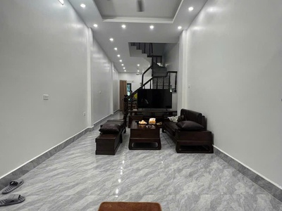 Bán nhà sđcc nguyễn đức cảnh 40m2 x 40m2, sổ vuông, full đồ ở ngay 0