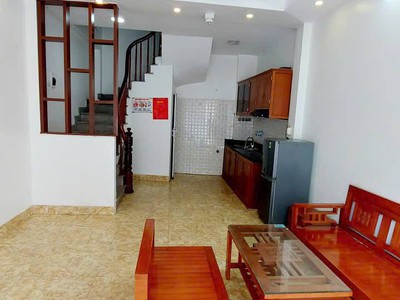 Cho thuê nhà xuân đỉnh   32m  x 5 tầng, 3pn, 3wc, 13 triệu/tháng 0