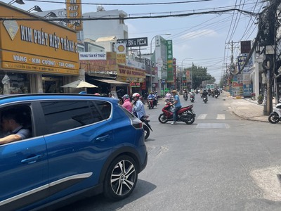 Bán nhà mặt tiền 20x25m giá 75 tỷ đường nguyễn ảnh thủ 0