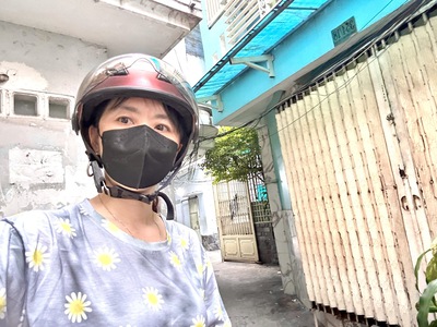 Bán nhà đường đoàn văn bơ- cách 10m ra đường đoàn văn bơ- thông ra hoàng diệu gần trường đại học 4