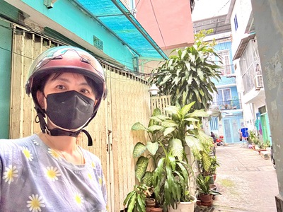 Bán nhà đường đoàn văn bơ- cách 10m ra đường đoàn văn bơ- thông ra hoàng diệu gần trường đại học 1