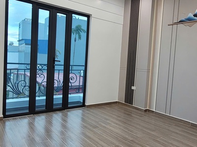 Bán gấp nhà 4 tầng mới đẹp tại lũng đông   ô tô đỗ cửa, vị trí đắc địa 4