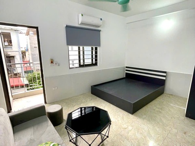 Cho thuê ccmn đẹp thoáng ban công giá rẻ tại 112 mễ trì thượng 0