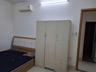 Cho thuê căn hộ chung cư 2 phòng ngủ tara residence 5