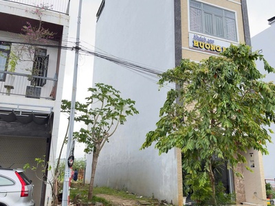 Chào bán lô đất dệp đường hoà minh 30. khu a1 phương trang, hòa khánh, đà nẵng giá : 8ty 050tr tl 0